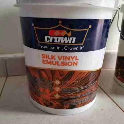 Crown-Silk-Vinyl-Emulsion-1-ltrs.webp Crown-Silk-Vinyl-Emulsion-1-ltrs.webp